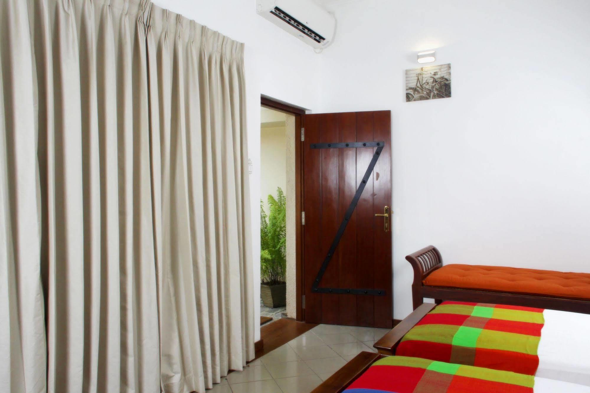 Lodge 19 Negombo Exteriér fotografie